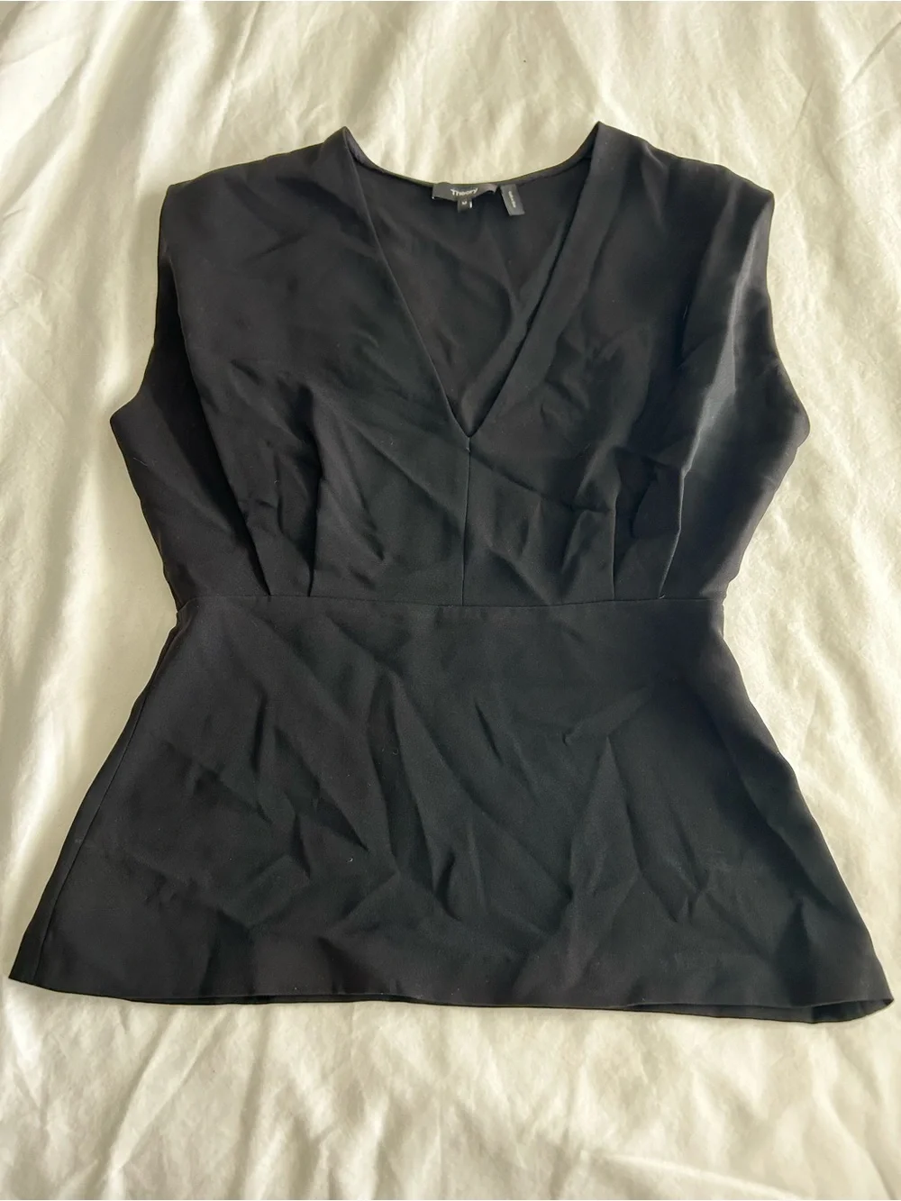 Theory Black V-Neck Pleated Sleeveless Blouse - Picture 2 of 9